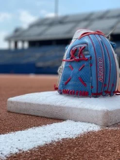 2022 Wilson A2000 Kelsey Stewart KS7 GM 12" Fastpitch Glove: WTA20RF22KS7 17 2022 Wilson A2000 Kelsey Stewart KS7 GM 12" Fastpitch Glove: WTA20RF22KS7 -Passion Baseball IMG 0357