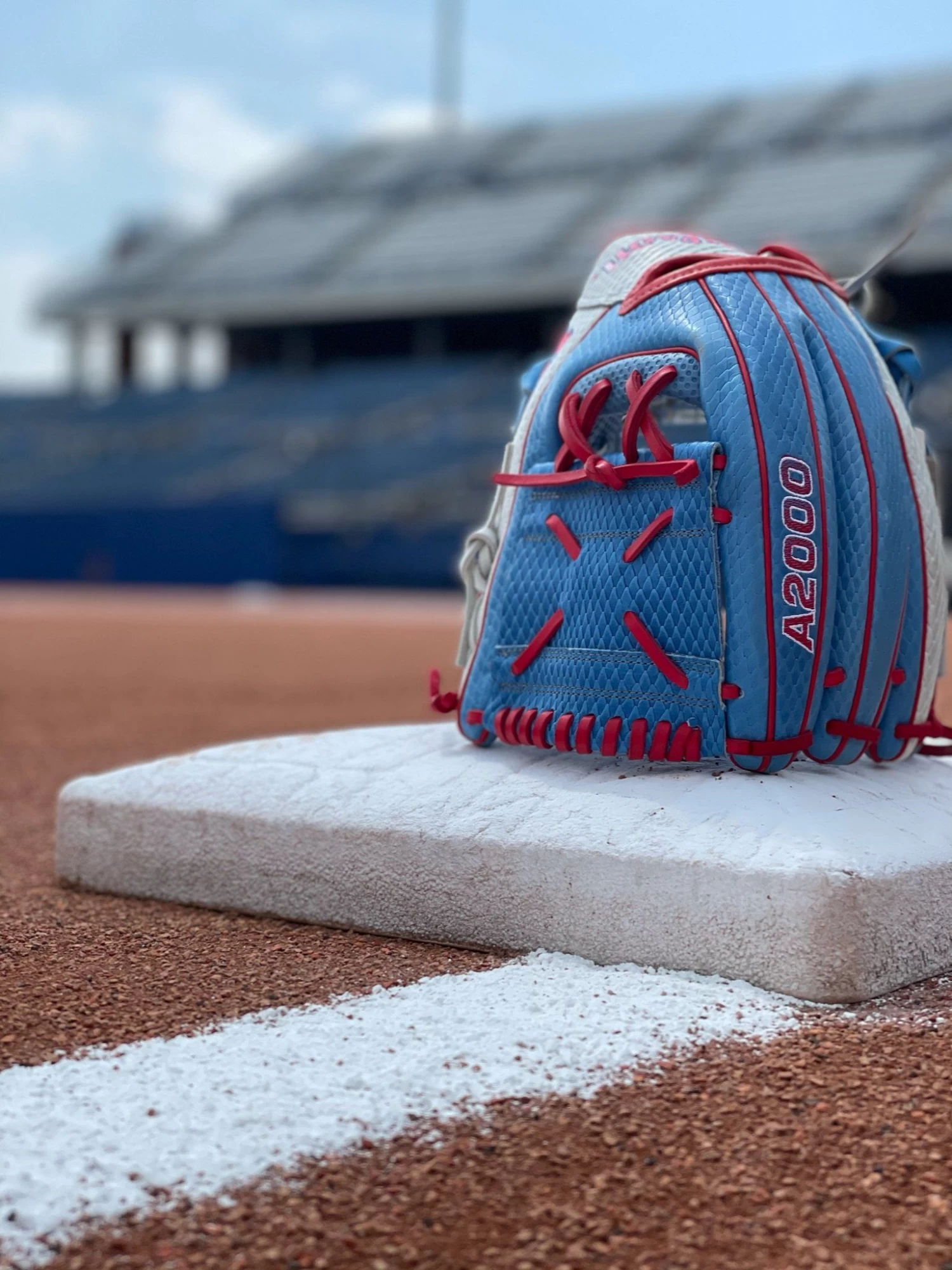 2022 Wilson A2000 Kelsey Stewart KS7 GM 12" Fastpitch Glove: WTA20RF22KS7 10 2022 Wilson A2000 Kelsey Stewart KS7 GM 12" Fastpitch Glove: WTA20RF22KS7 - Image 8