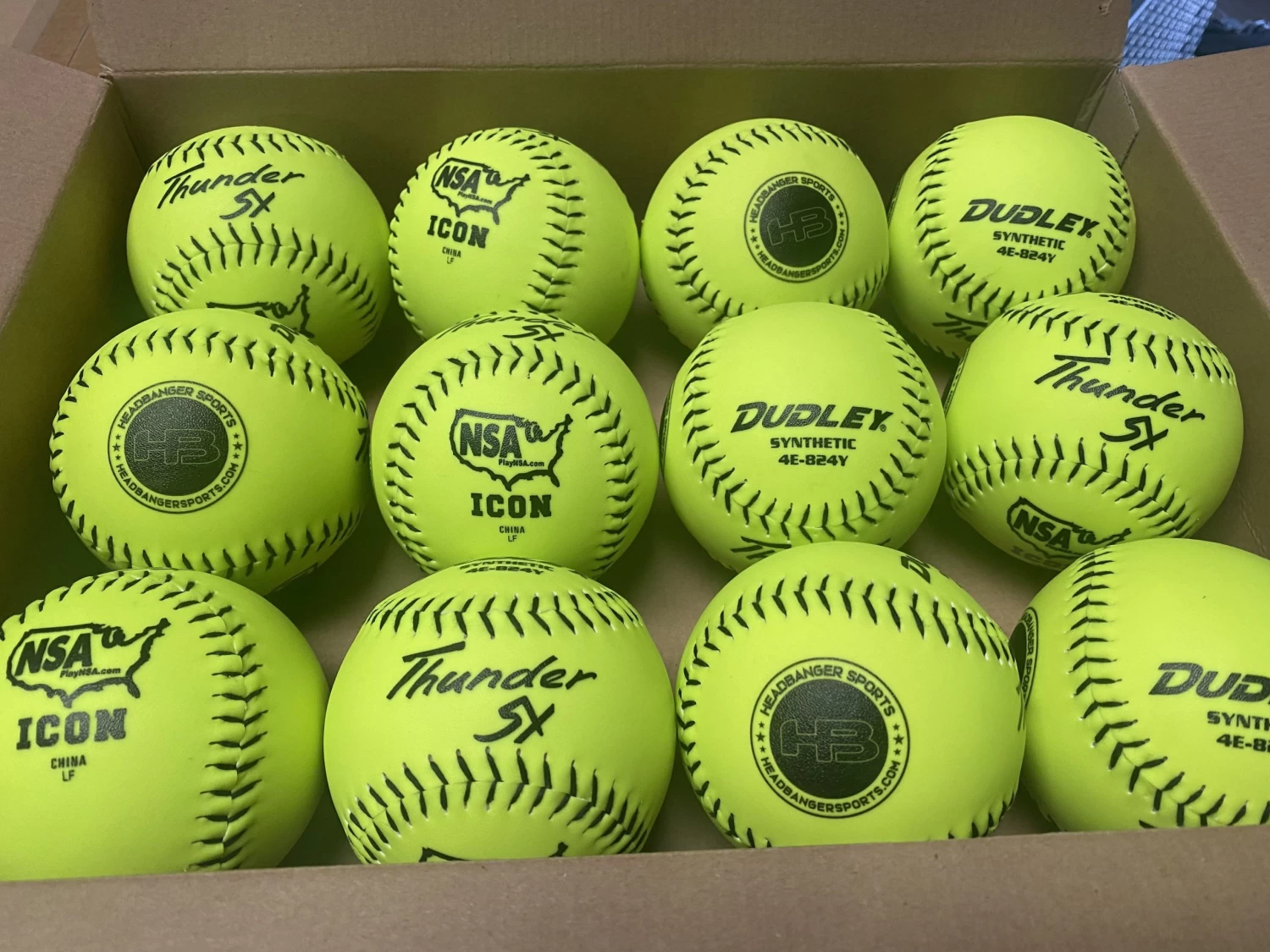 Dudley Thunder SY HYCON ICON NSA 12" Synthetic Slowpitch Softballs (DOZEN): 4E824Y 5 Dudley Thunder SY HYCON ICON NSA 12" Synthetic Slowpitch Softballs (DOZEN): 4E824Y - Image 3